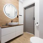아파트 Na Kretej Z Sauna I Kominkiem - Dream