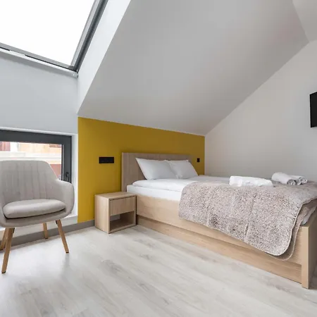 아파트 Na Kretej Z Sauna I Kominkiem - Dream *